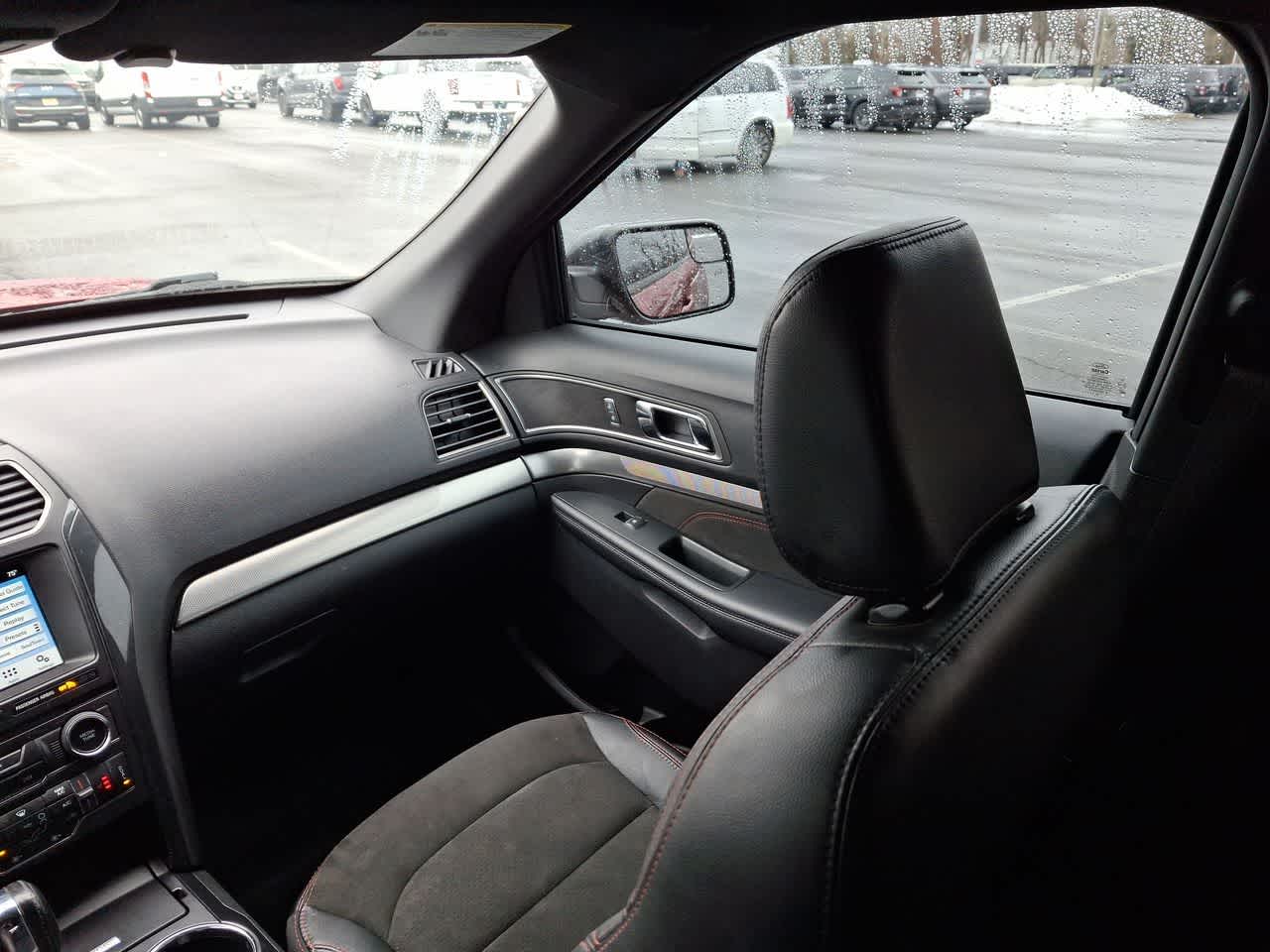 Thumbnail: 2018 Ford Explorer - 11