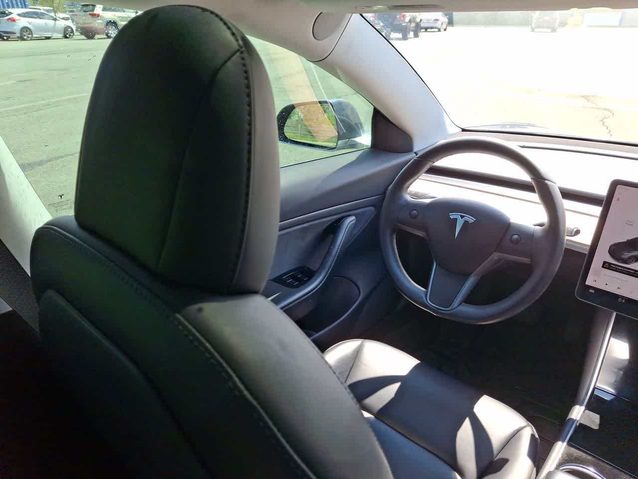 Thumbnail: 2019 Tesla Model 3 - 15