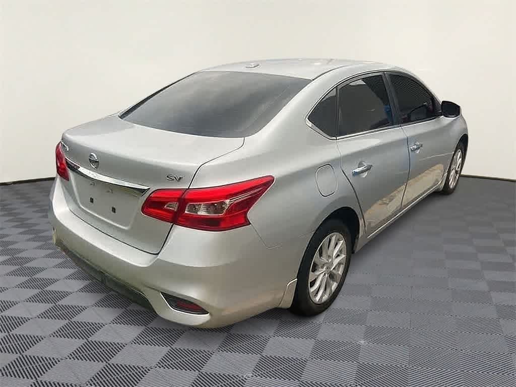 Thumbnail: 2019 Nissan Sentra - 6