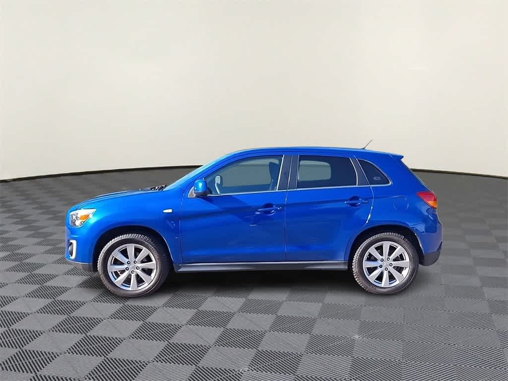 Thumbnail: 2015 Mitsubishi Outlander Sport - 5