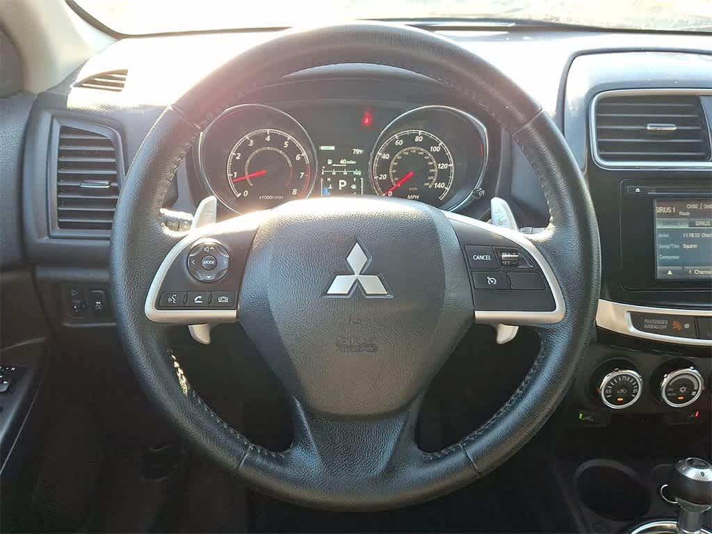 Thumbnail: 2015 Mitsubishi Outlander Sport - 21