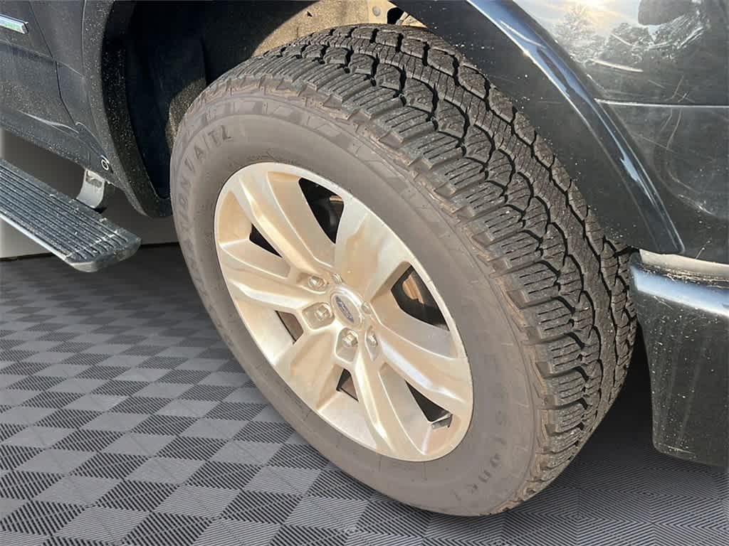 2016 Ford F-150  4