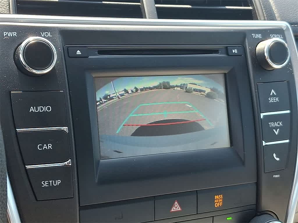 Thumbnail: 2015 Toyota Camry - 21
