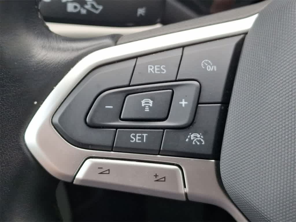 Thumbnail: 2023 Volkswagen Jetta - 23