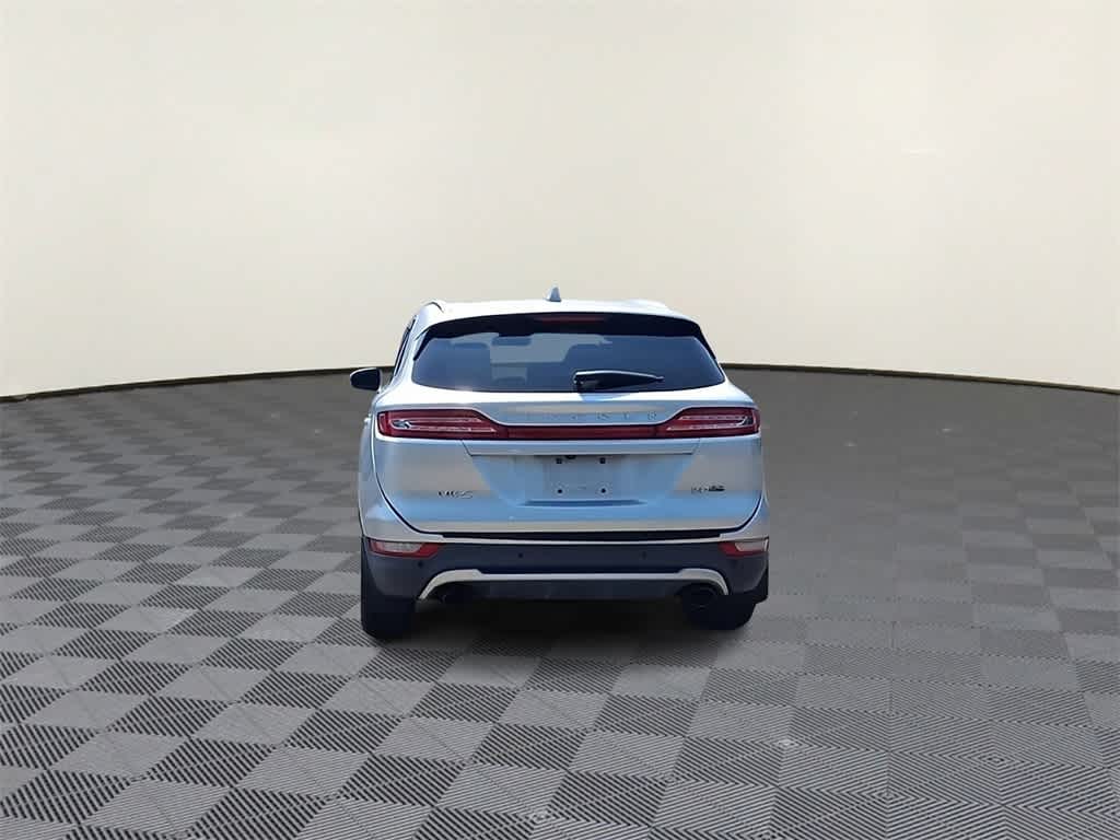 Thumbnail: 2016 Lincoln MKC - 7