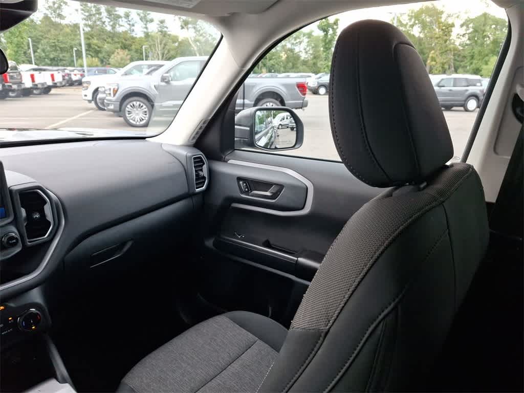 Thumbnail: 2024 Ford Bronco Sport - 11