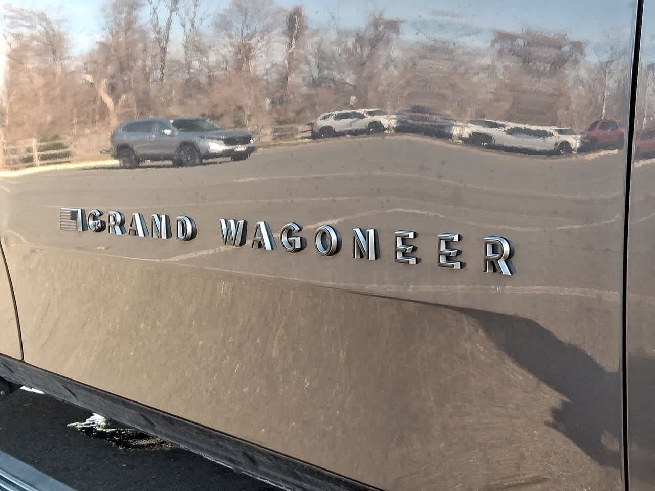 Thumbnail: 2024 Jeep Grand Wagoneer L - 28