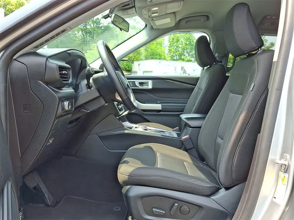 2022 Ford Explorer XLT 11