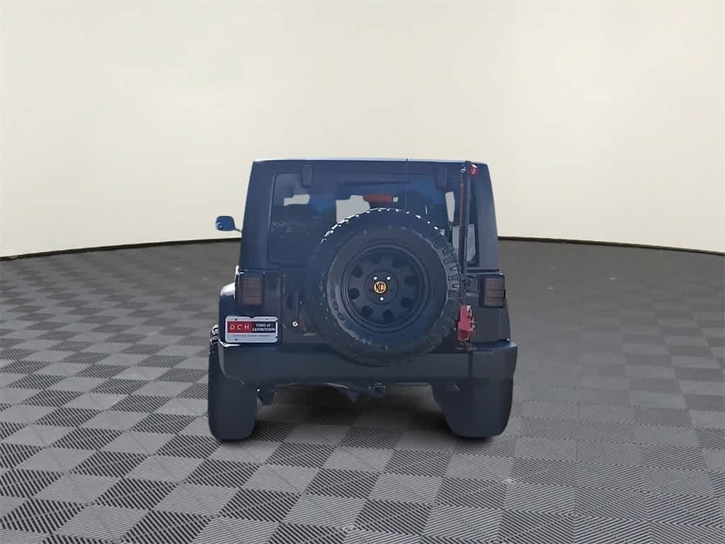 Thumbnail: 2012 Jeep Wrangler - 7