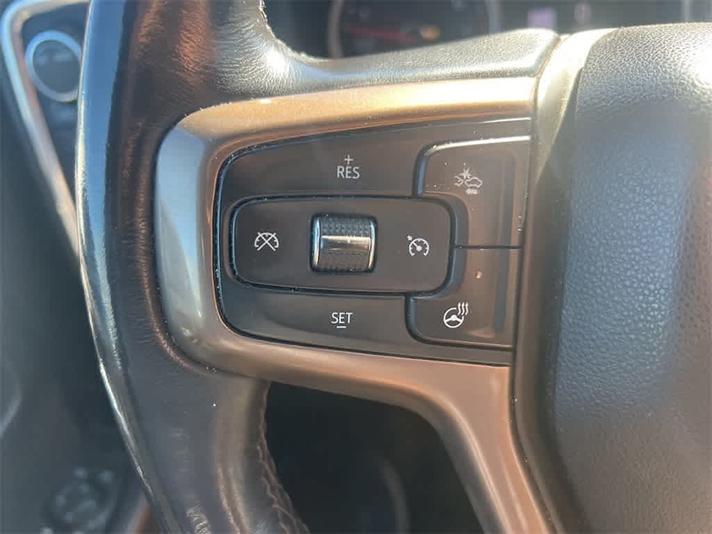 Thumbnail: 2021 Chevrolet Silverado 1500 - 16