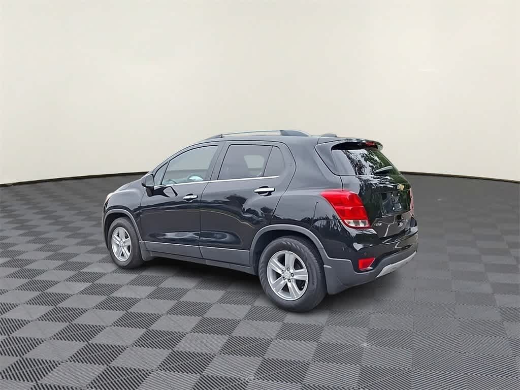 Thumbnail: 2018 Chevrolet Trax - 6