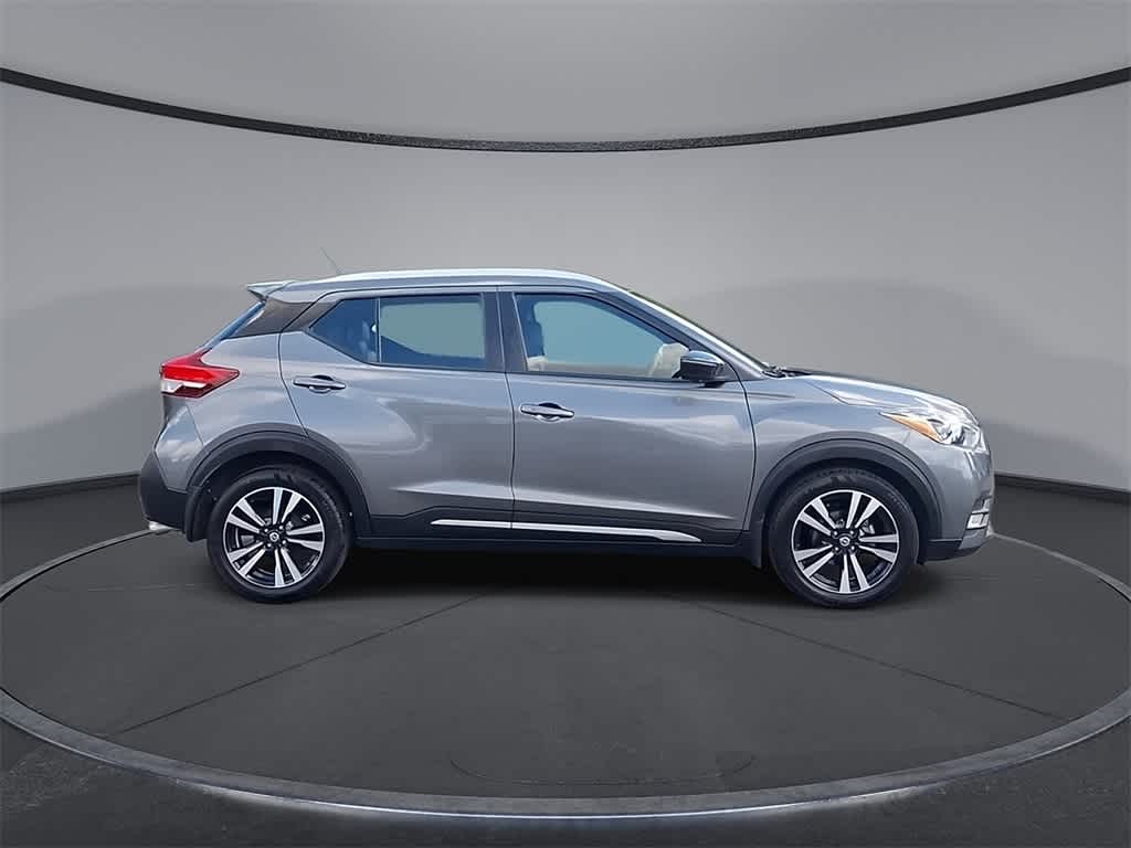 Thumbnail: 2019 Nissan Kicks - 9