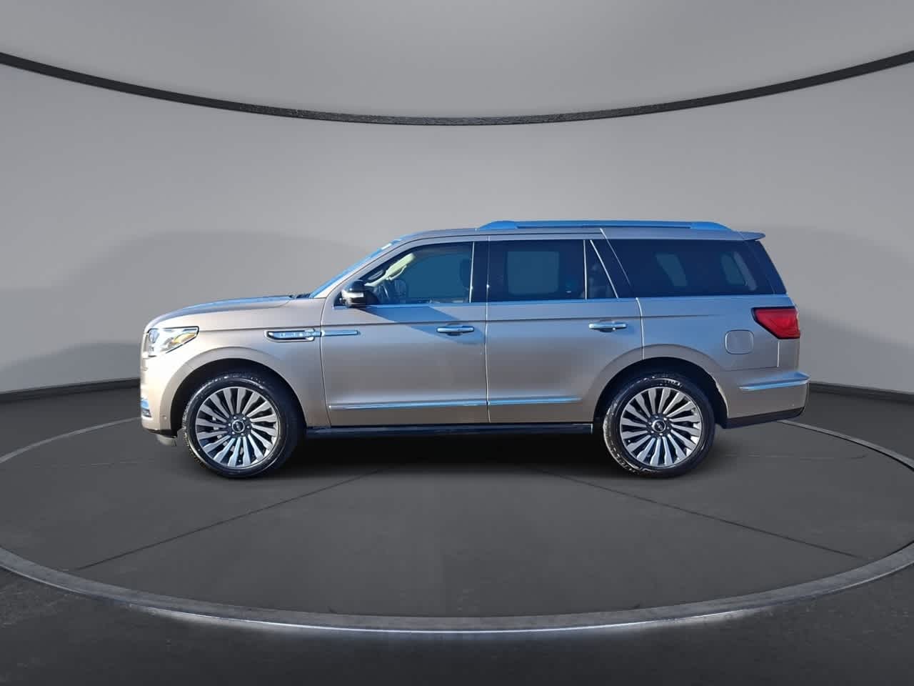 Thumbnail: 2019 Lincoln Navigator - 5