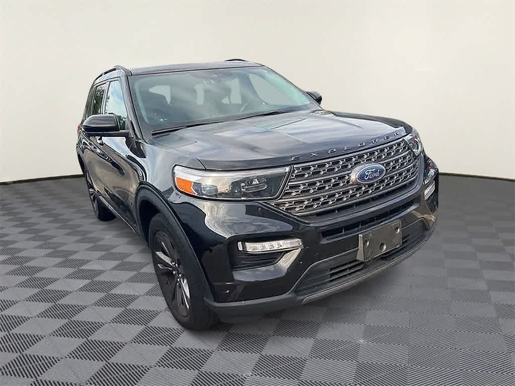 Thumbnail: 2022 Ford Explorer - 3