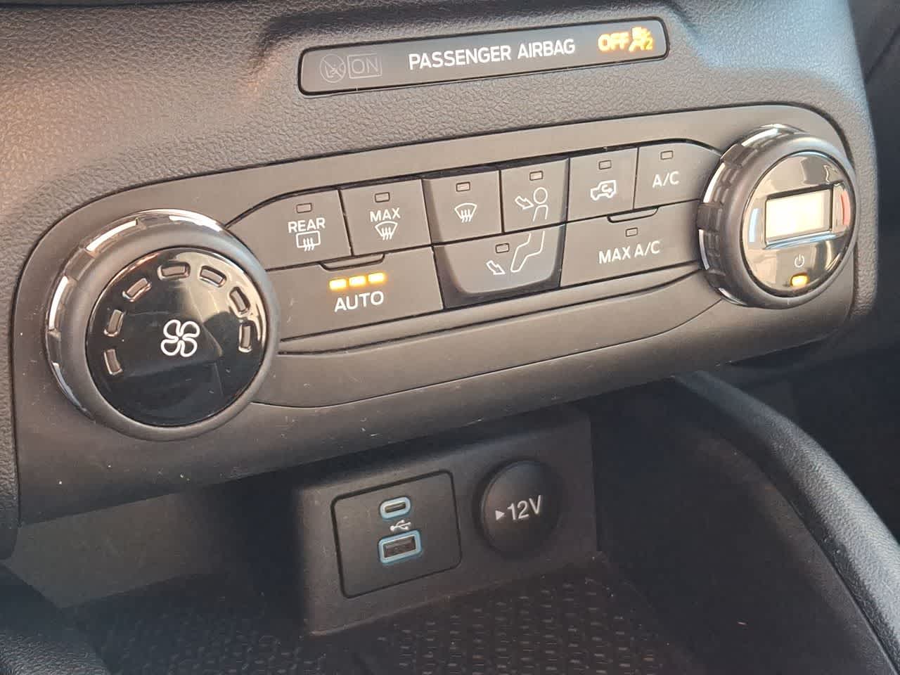 Thumbnail: 2021 Ford Bronco Sport - 25