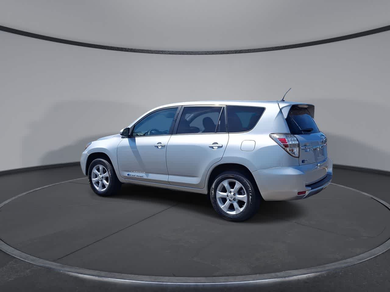 Thumbnail: 2012 Toyota RAV4 - 6