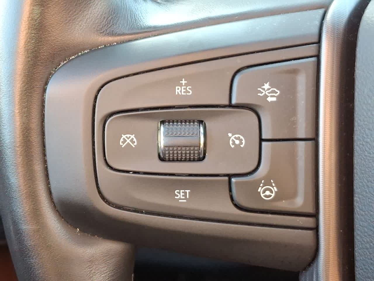 Thumbnail: 2024 GMC Yukon - 23