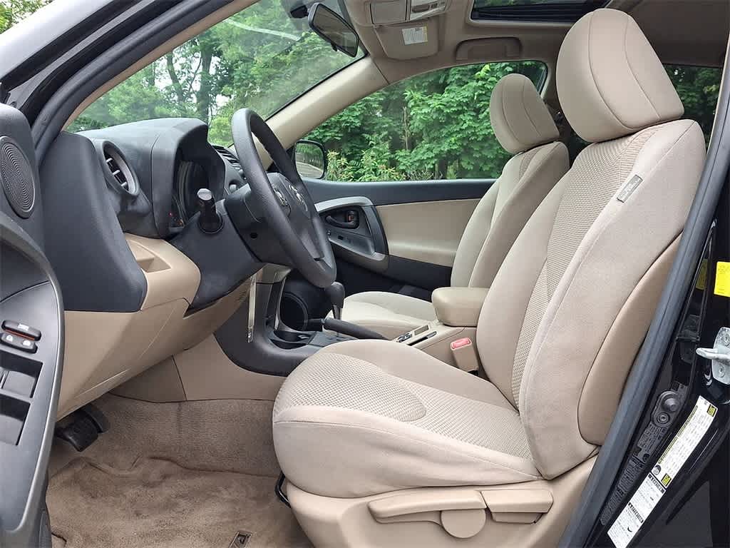 Thumbnail: 2011 Toyota RAV4 - 11