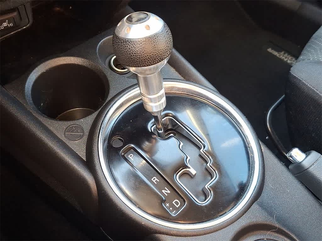 Thumbnail: 2015 Mitsubishi Outlander Sport - 18