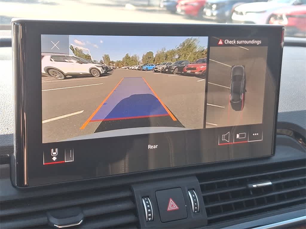 Thumbnail: 2023 Audi Q5 - 21