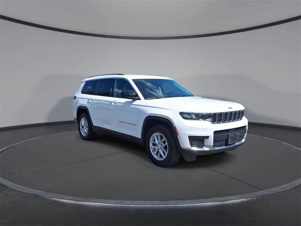 Used 2023 Jeep Grand Cherokee L Laredo SUV