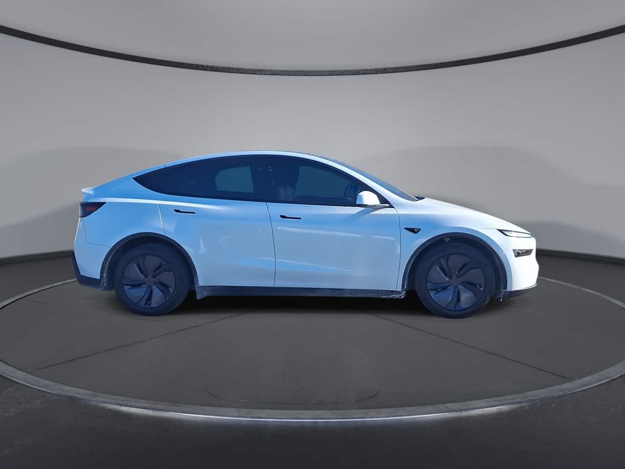 Thumbnail: 2026 Tesla Model Y - 9