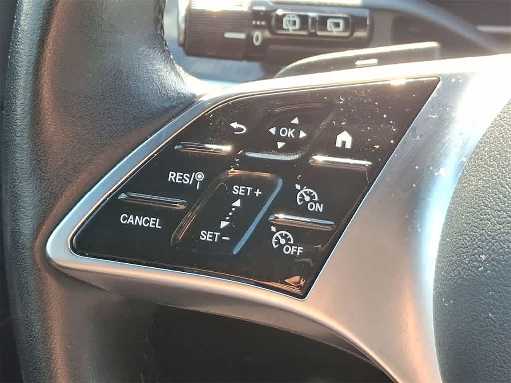 Thumbnail: 2024 Mercedes-Benz GLC - 23