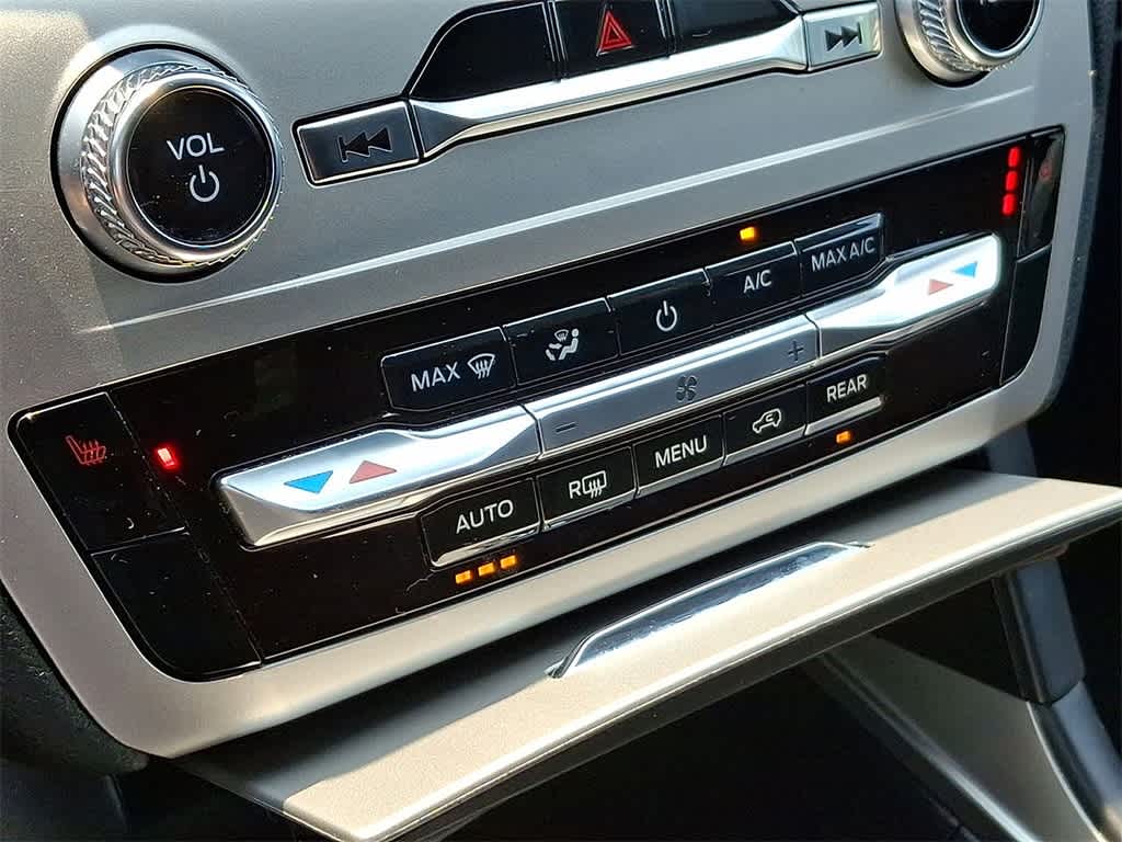 2022 Ford Explorer XLT 19