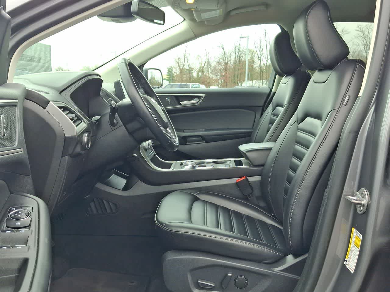 Thumbnail: 2024 Ford Edge - 17