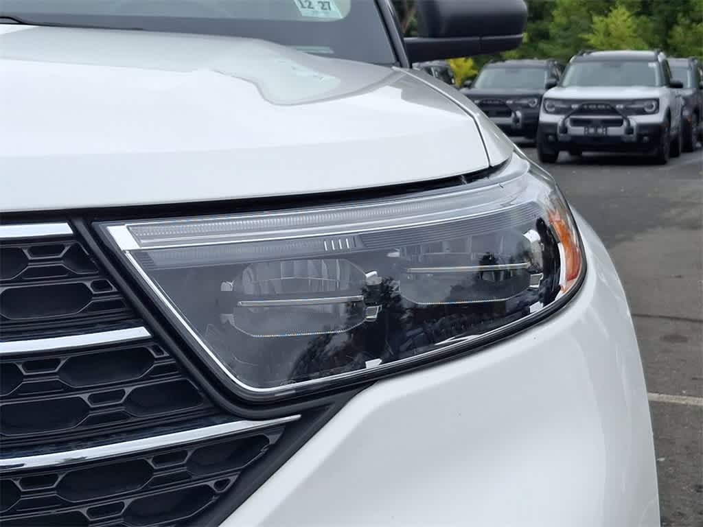 Thumbnail: 2022 Ford Explorer - 30