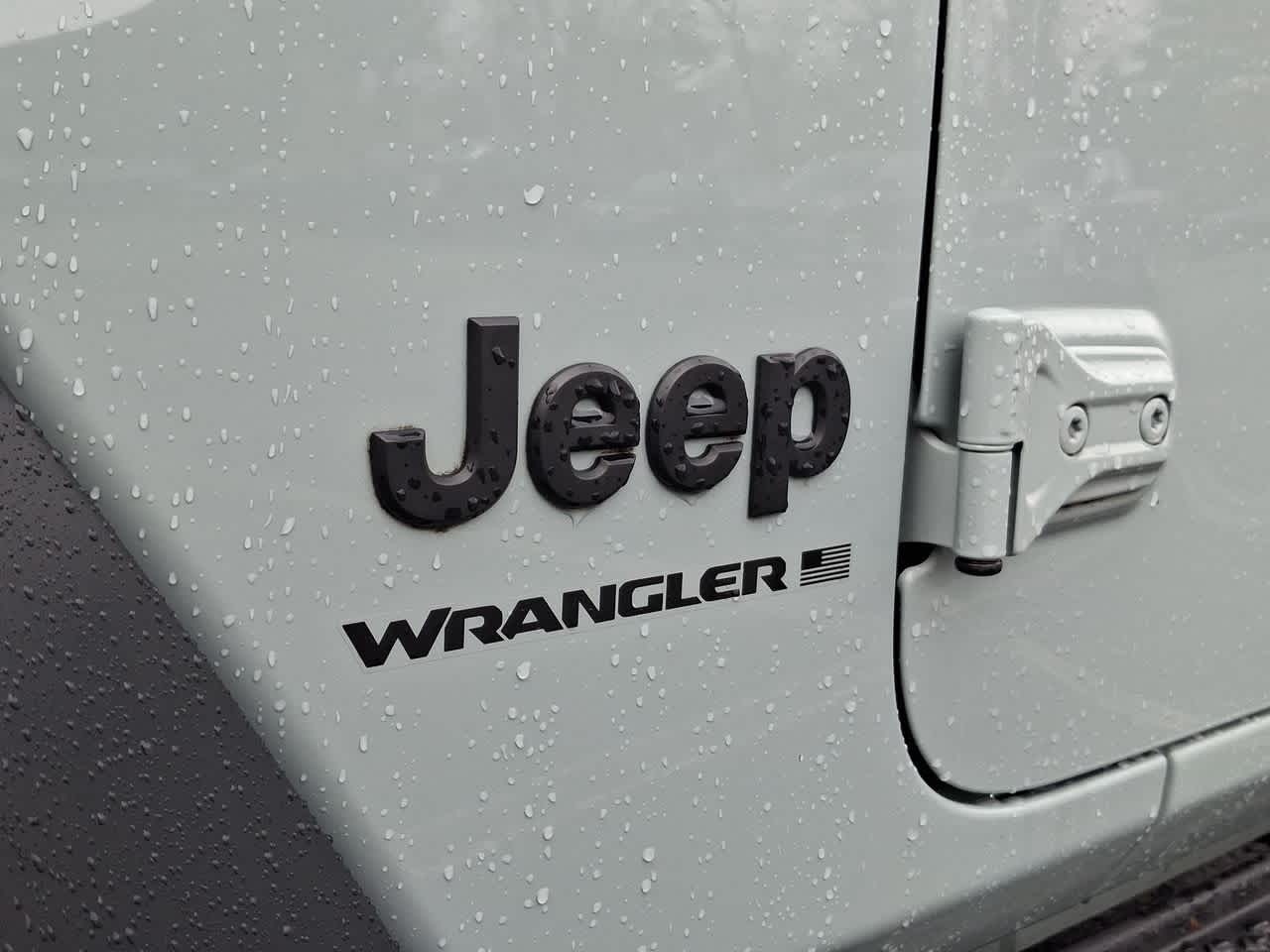 Thumbnail: 2023 Jeep Wrangler - 28