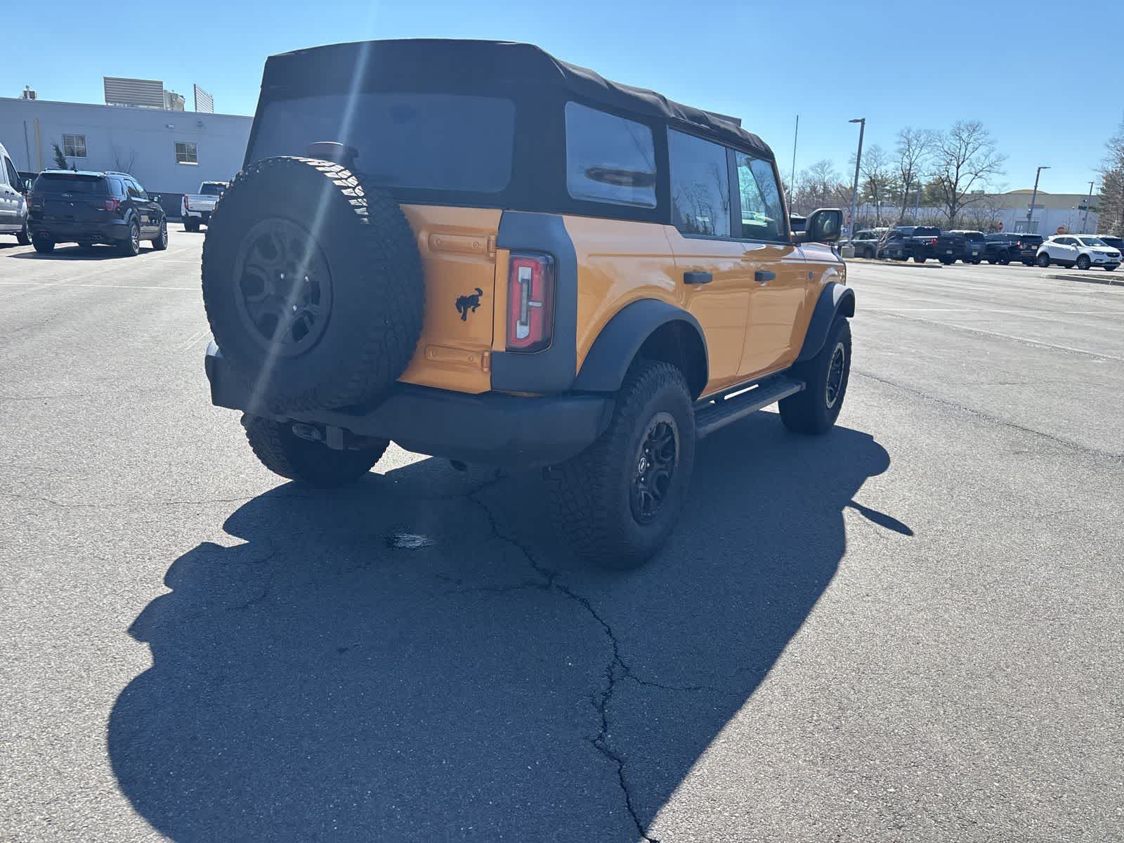 Thumbnail: 2022 Ford Bronco - 16