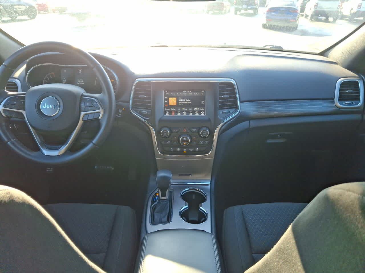 Thumbnail: 2019 Jeep Grand Cherokee - 10