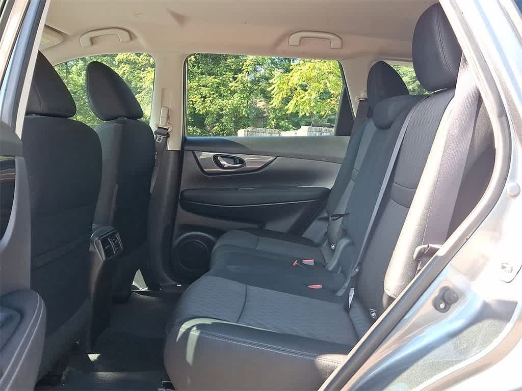 Thumbnail: 2018 Nissan Rogue - 26