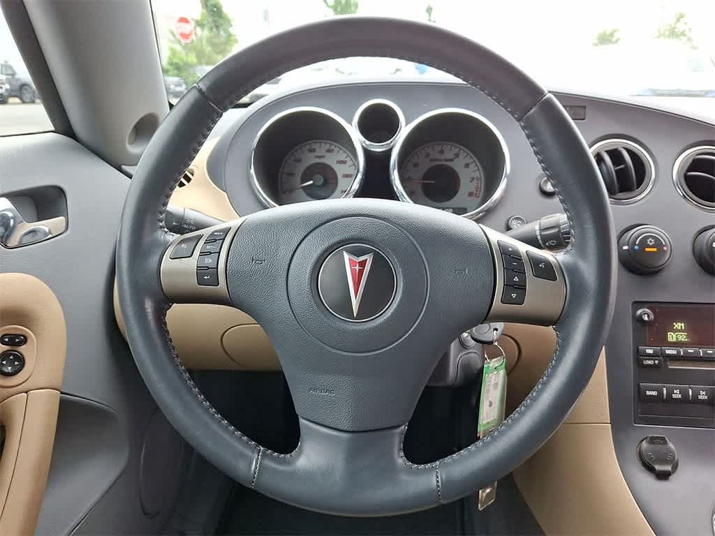 Thumbnail: 2006 Pontiac Solstice - 15