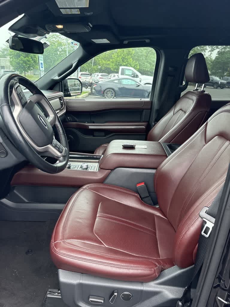 2023 Ford Expedition MAX Limited 9