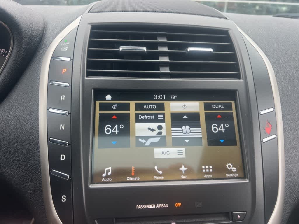 Thumbnail: 2016 Lincoln MKC - 20