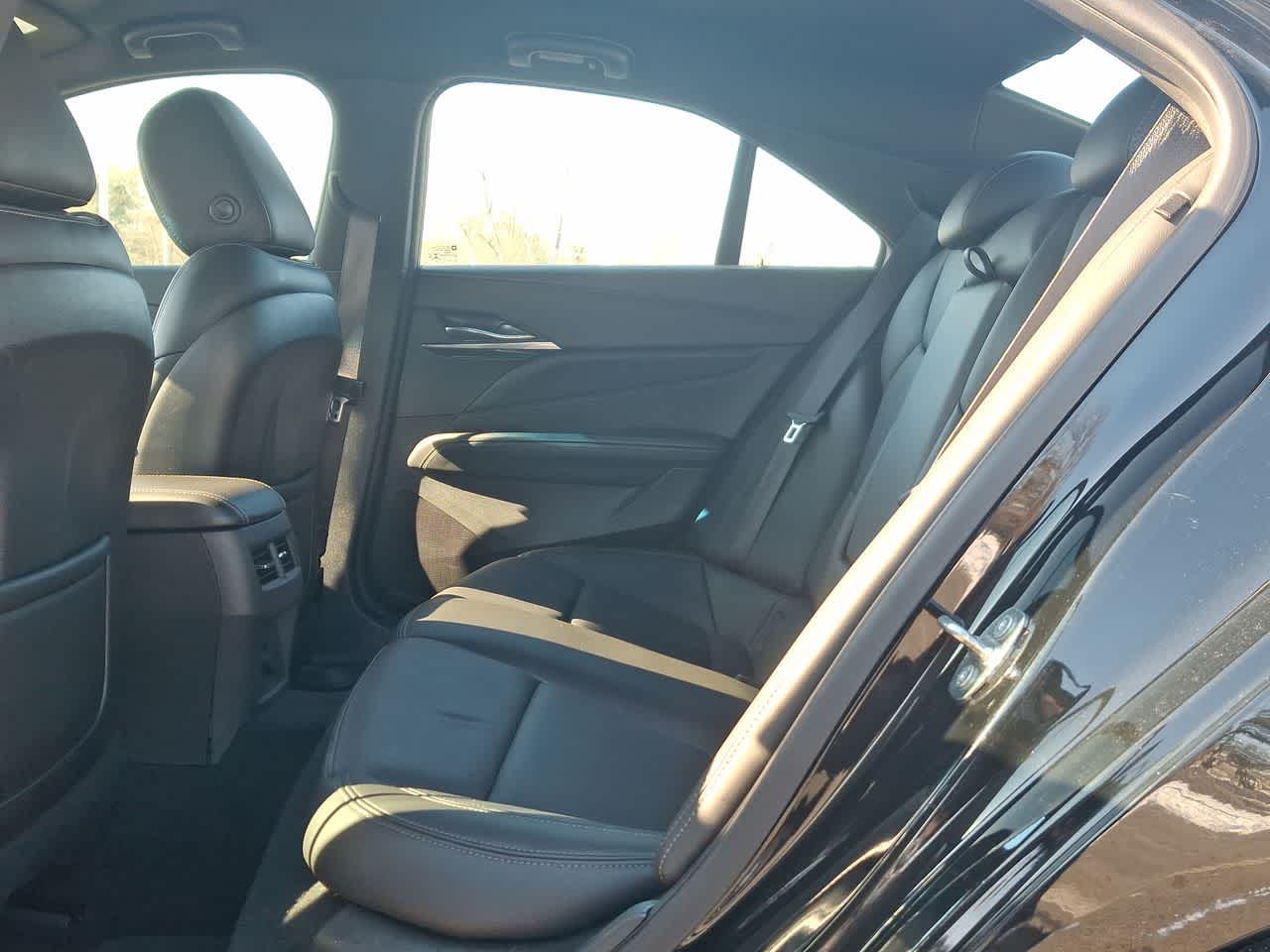 Thumbnail: 2023 Cadillac CT4 - 26