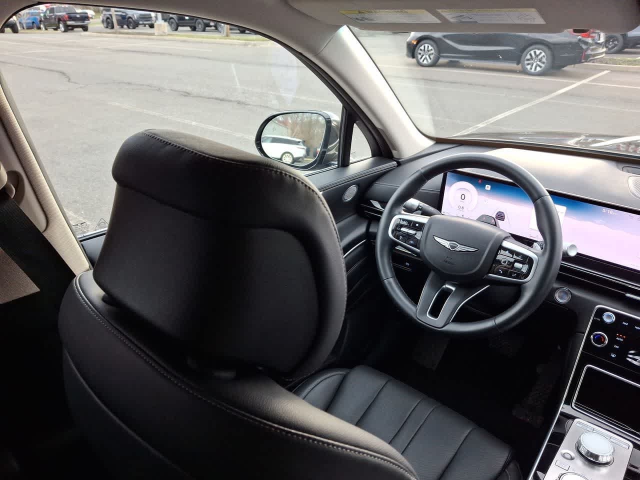 Thumbnail: 2025 Genesis GV80 - 15