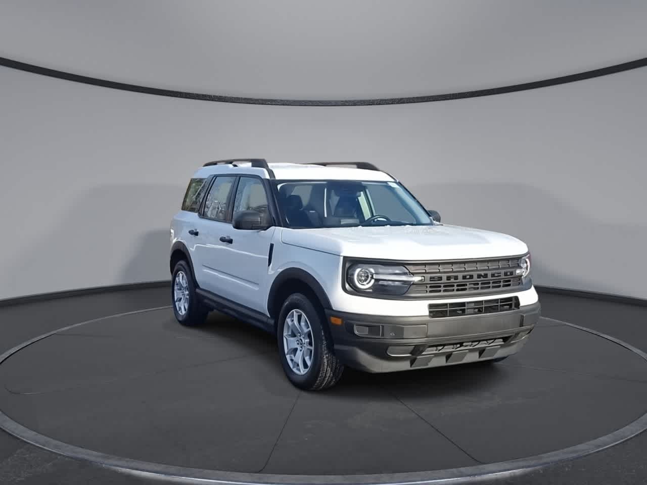 Thumbnail: 2022 Ford Bronco Sport - 2