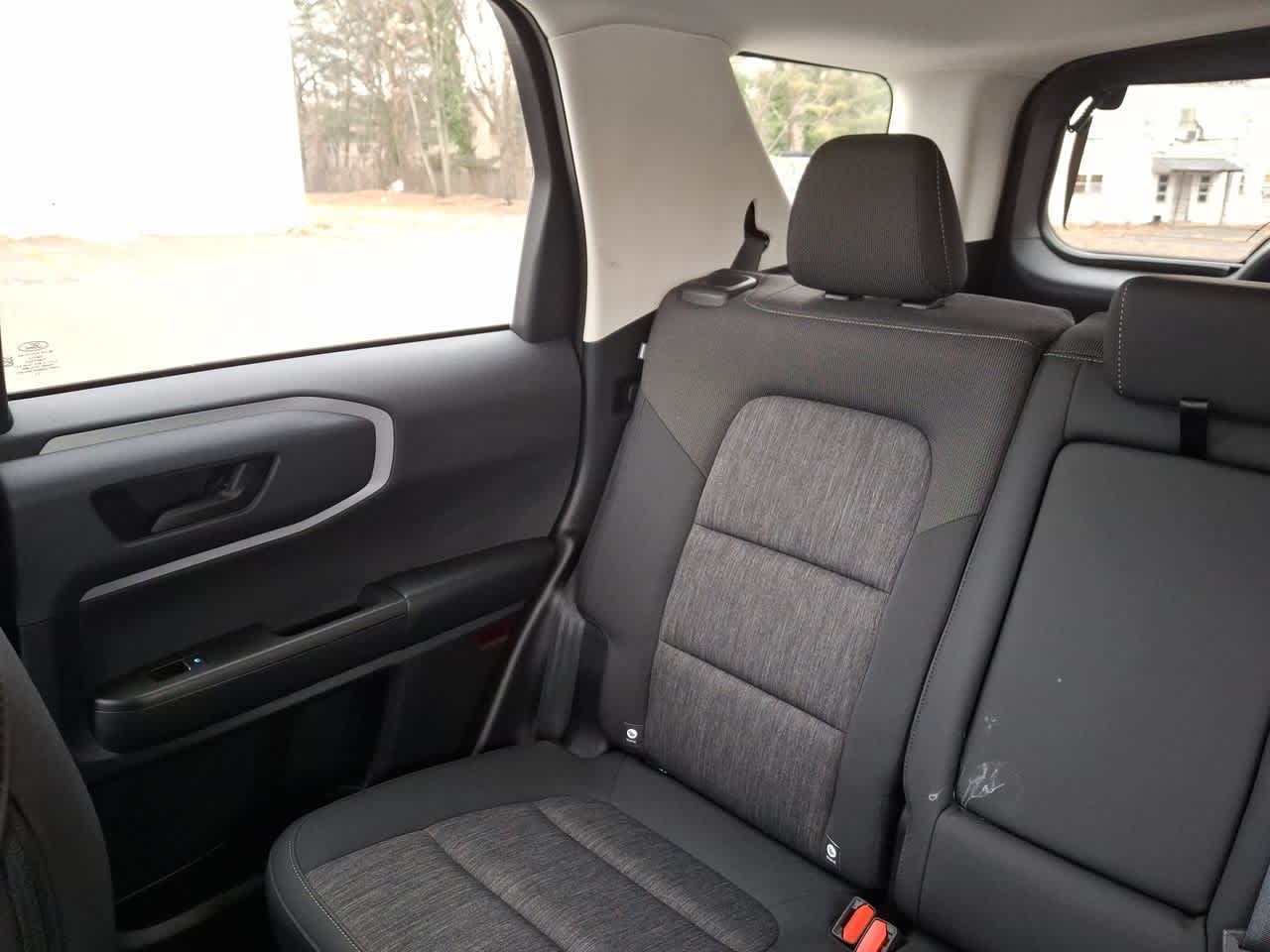 Thumbnail: 2022 Ford Bronco Sport - 12