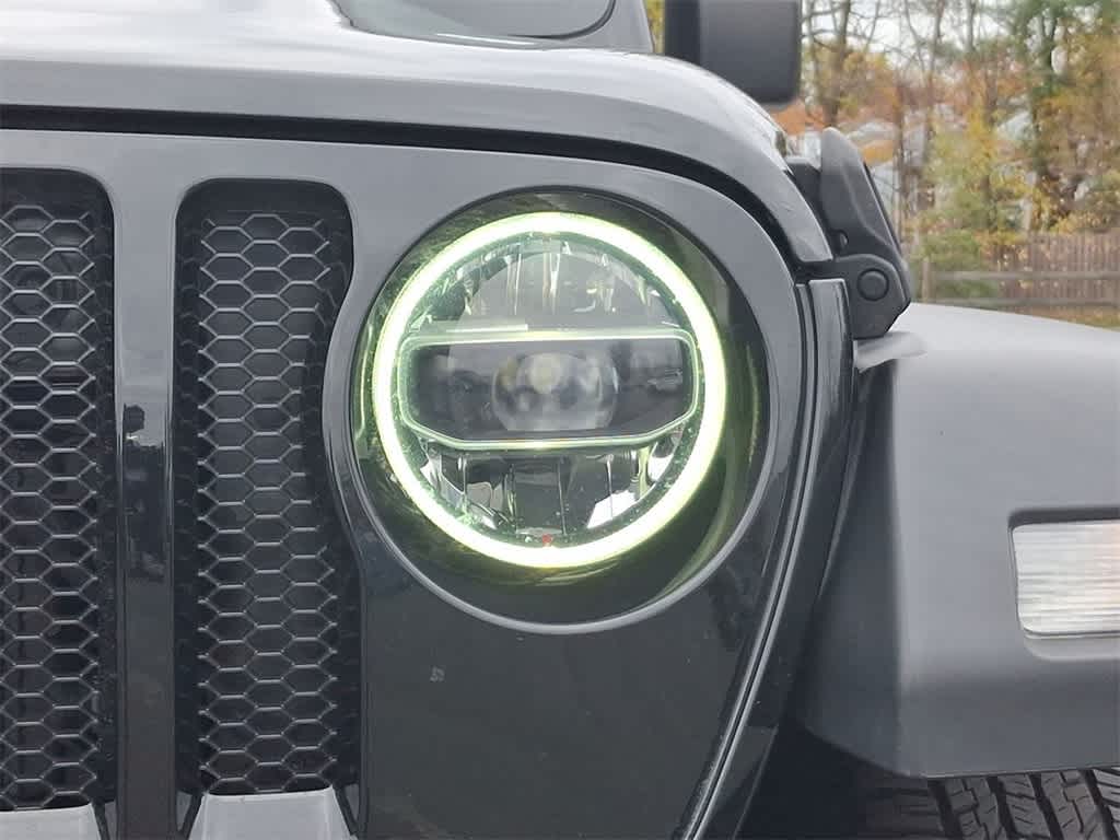 Thumbnail: 2021 Jeep Wrangler - 30