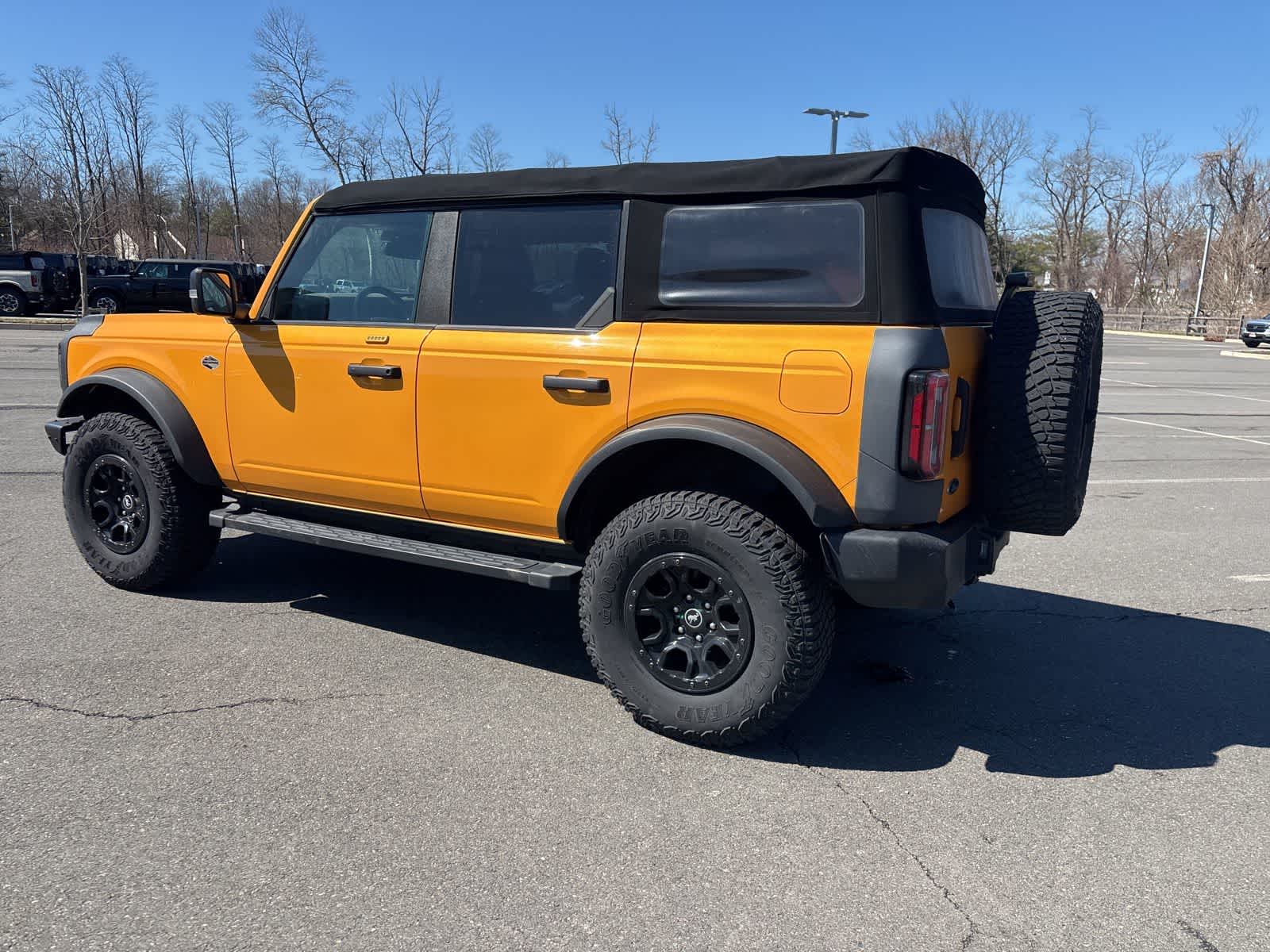 Thumbnail: 2022 Ford Bronco - 22