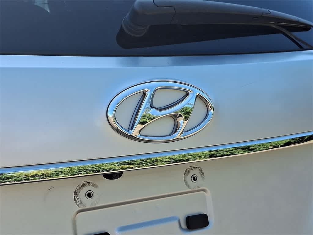 Thumbnail: 2014 Hyundai Santa Fe - 28