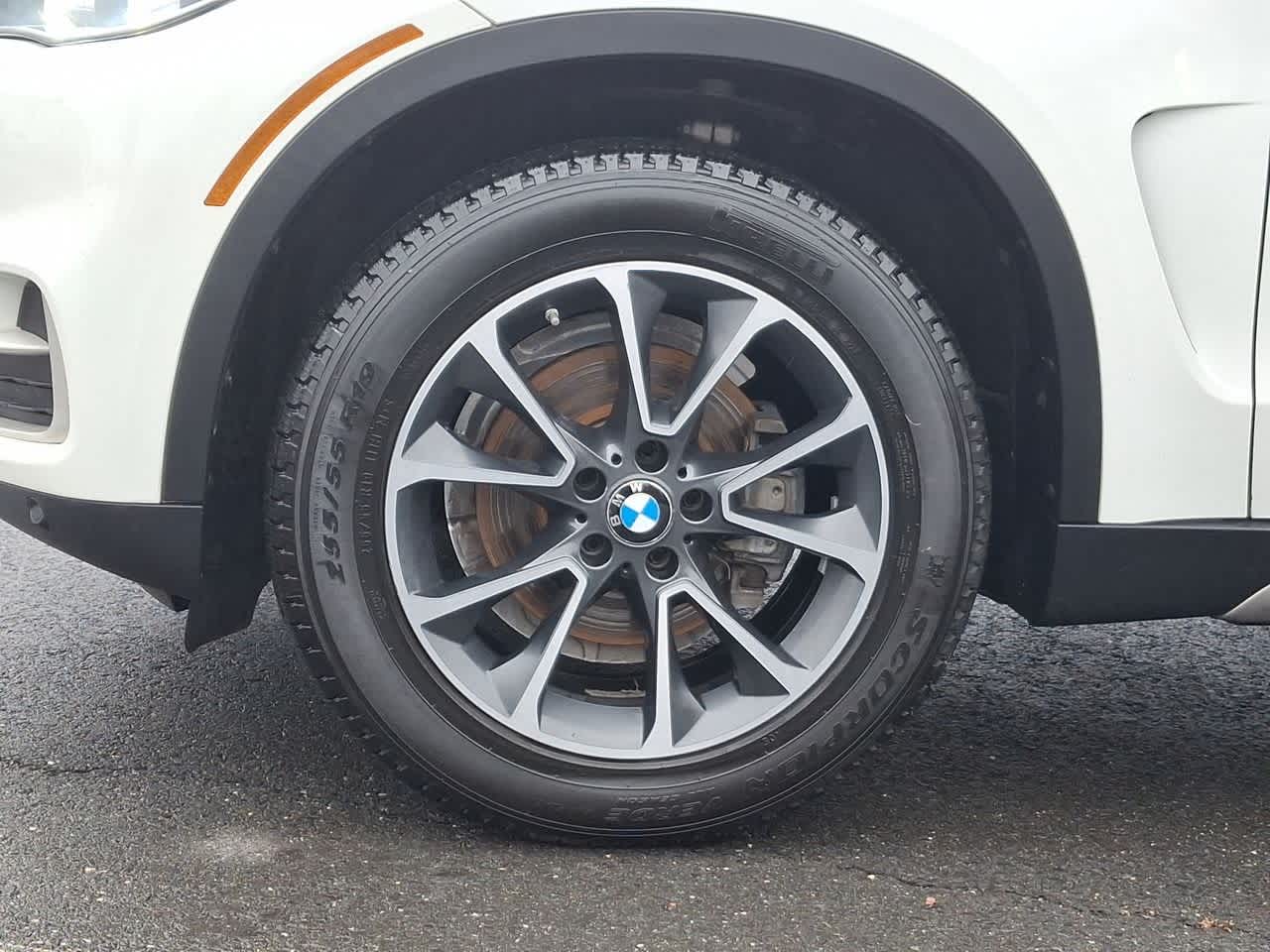 Thumbnail: 2017 BMW X5 - 29