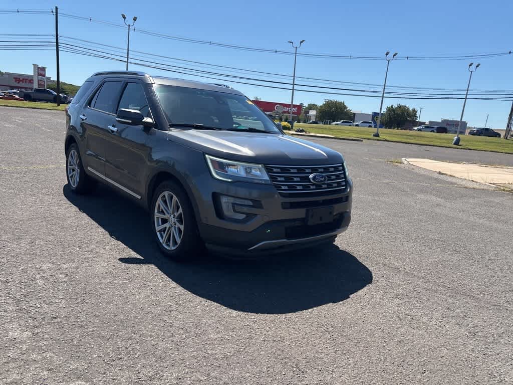 Thumbnail: 2017 Ford Explorer - 7