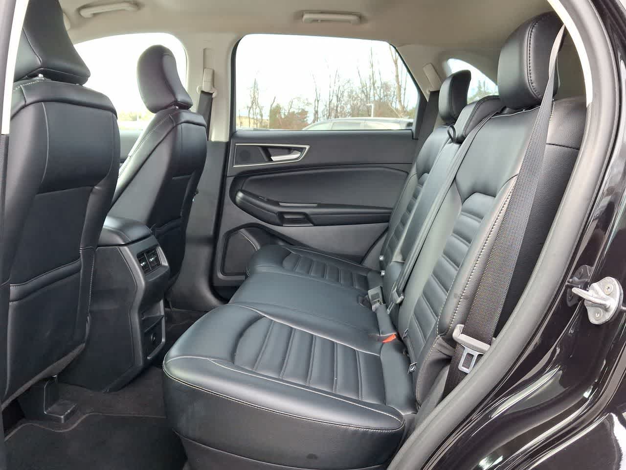 Thumbnail: 2024 Ford Edge - 26