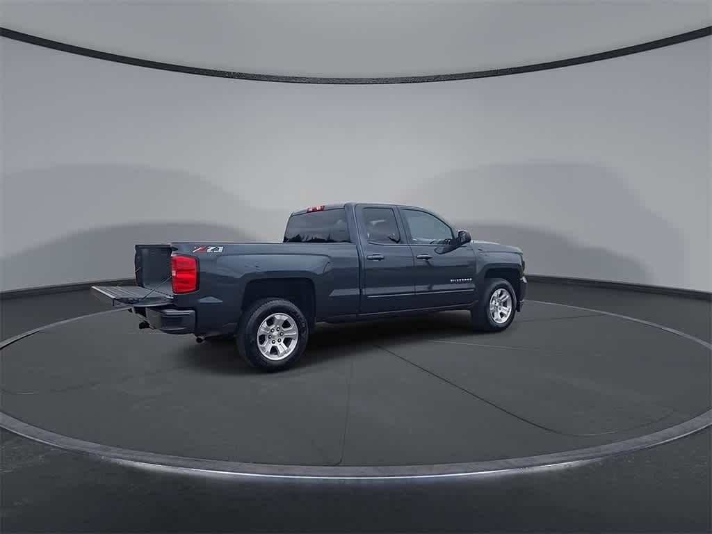 Thumbnail: 2019 Chevrolet Silverado 1500 - 8