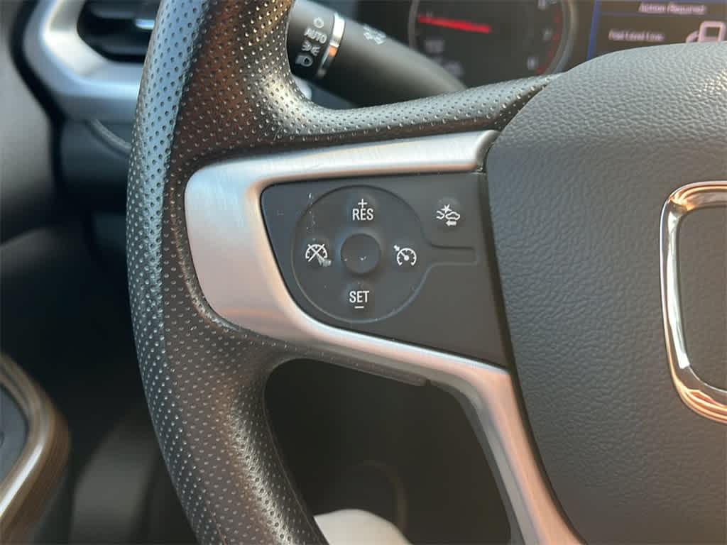 2022 GMC Acadia SLE 16
