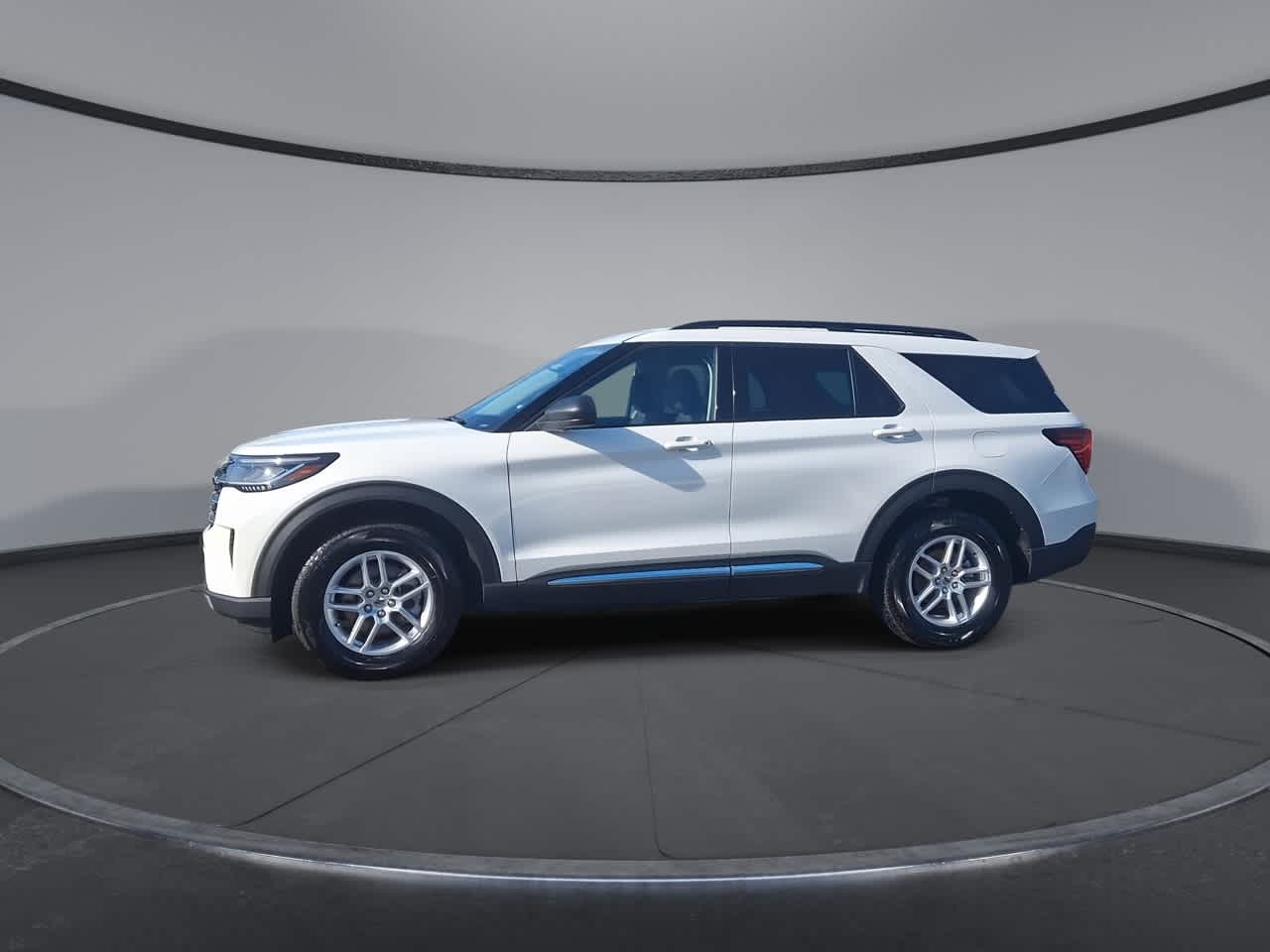 Thumbnail: 2025 Ford Explorer - 4
